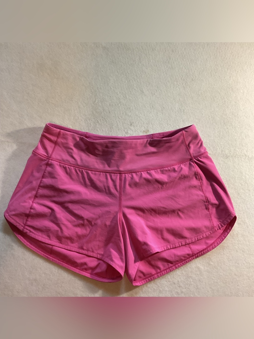 Lululemon Women’s Pink Athletic Shorts - Lightweight Running Shorts size 8